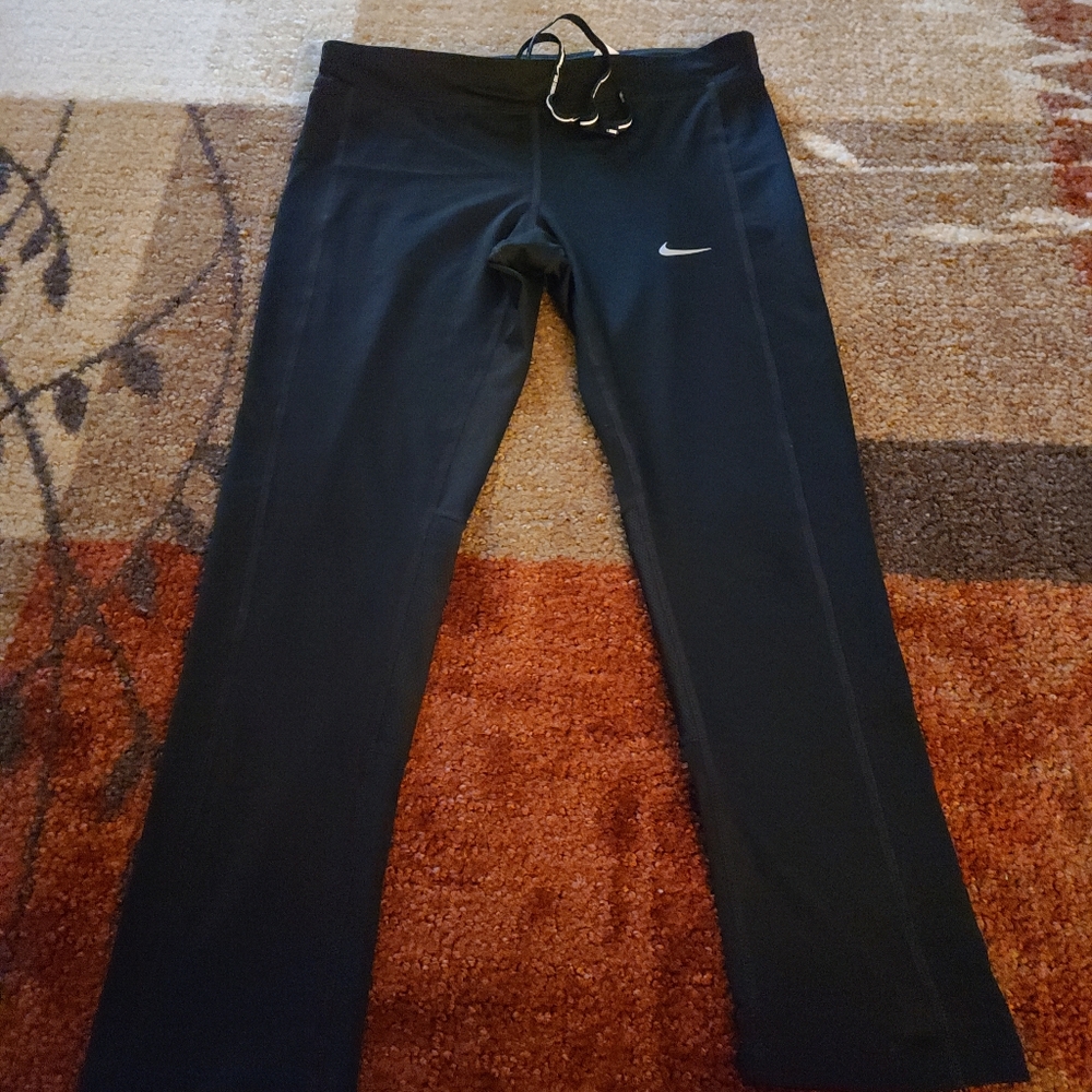 Nike Dry Fit workout pants. Size Small black